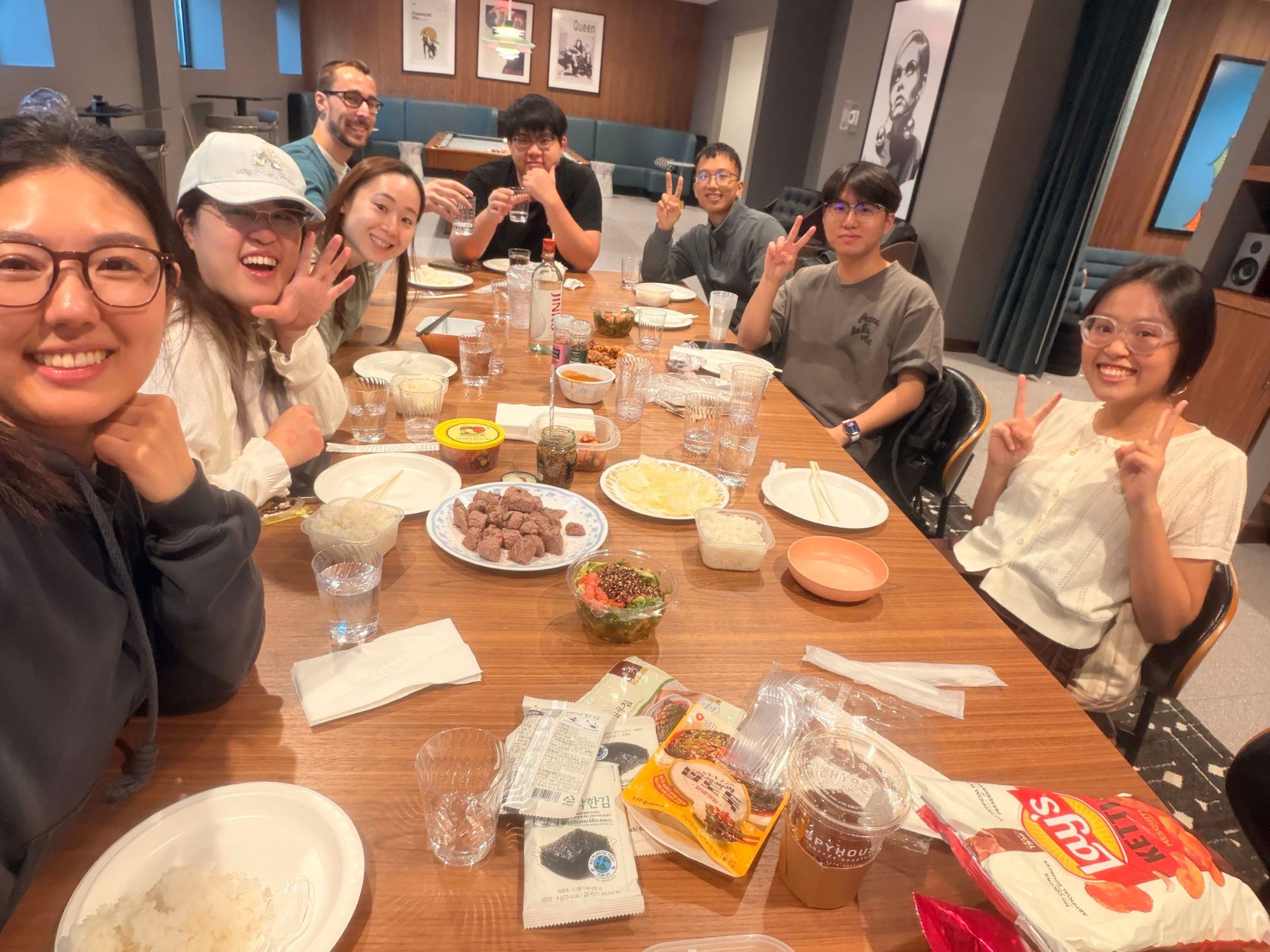 Lab members at dinner for Seungyeon Jwa's farewell